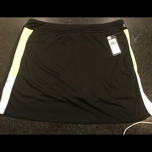 NWT IZOD Performance Movement Skirt